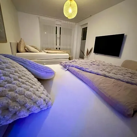 Little Royal Garbsen